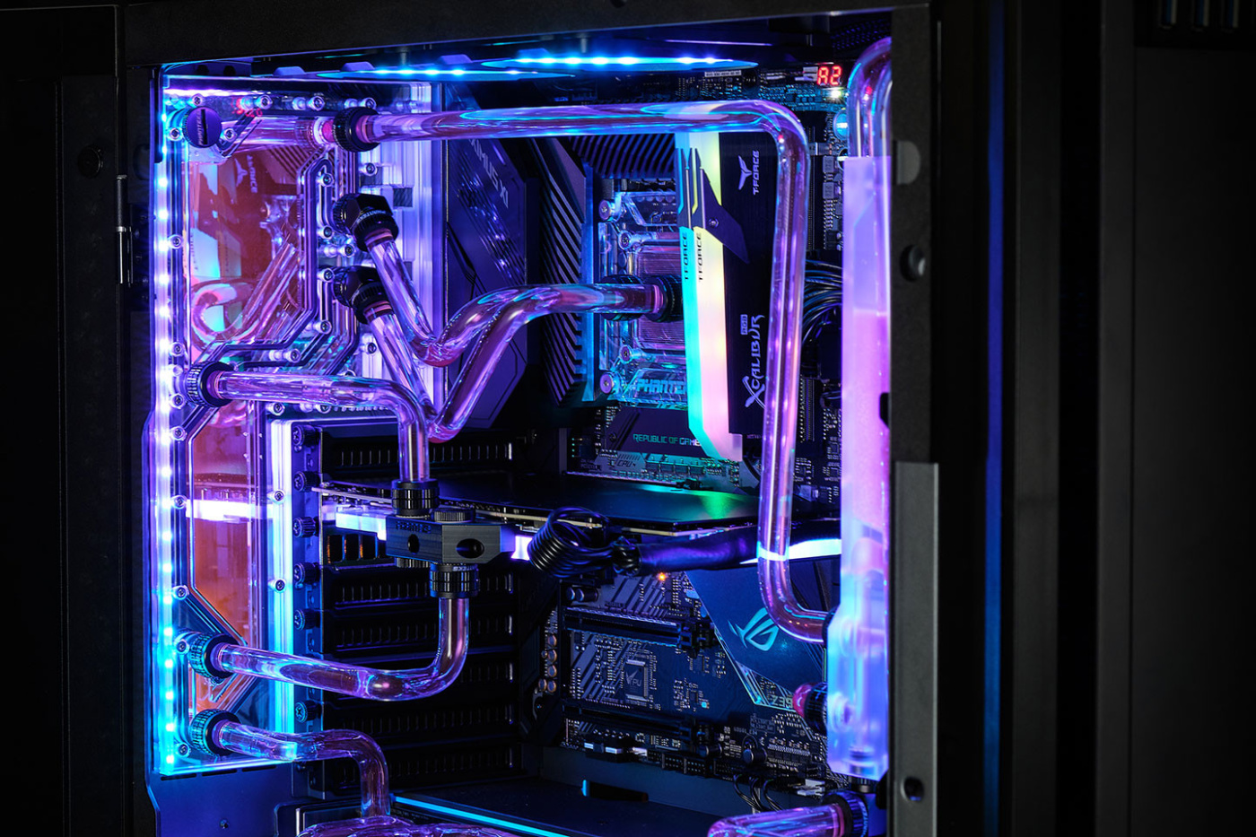 phanteks glacier 4