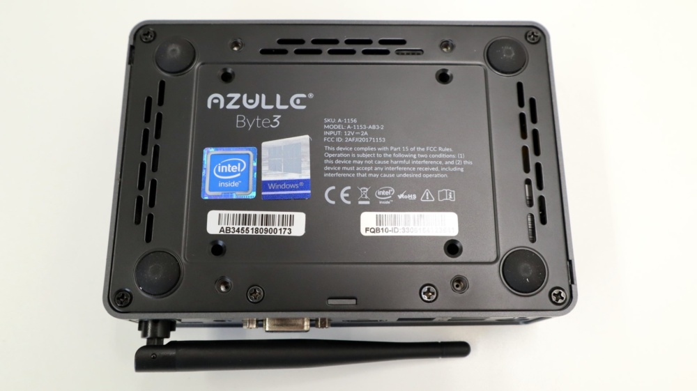 Azulle Byte3 Fanless Mini Desktop PC