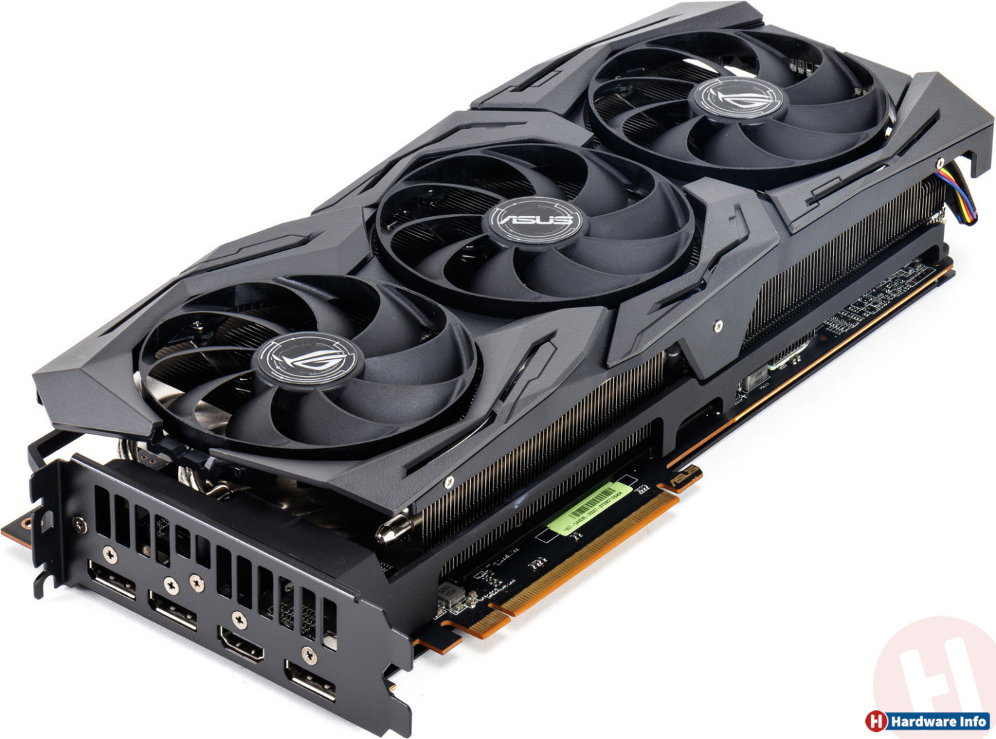 rx 5700 xt strix 1