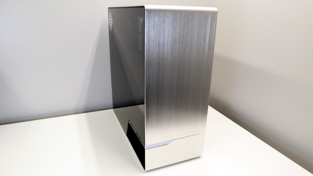 InWin 905
