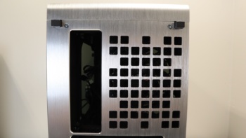 InWin 905