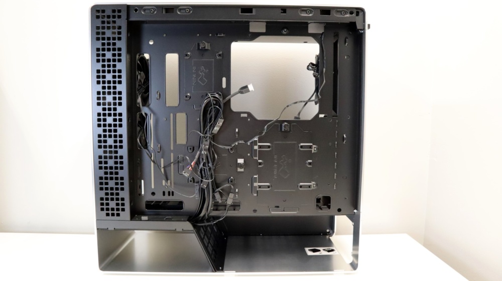 InWin 905