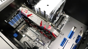 InWin 905