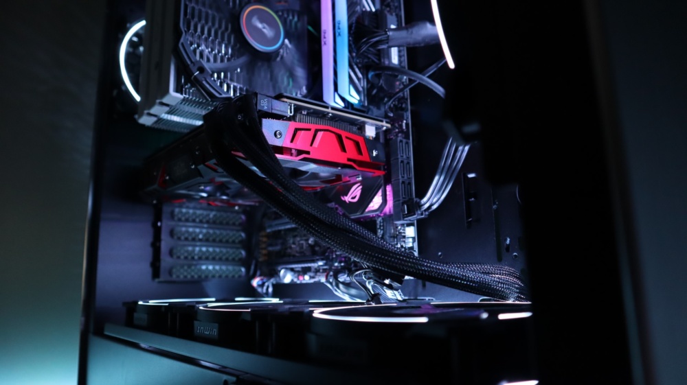 InWin 905