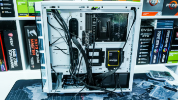 Corsair iCUE 465X RGB Case