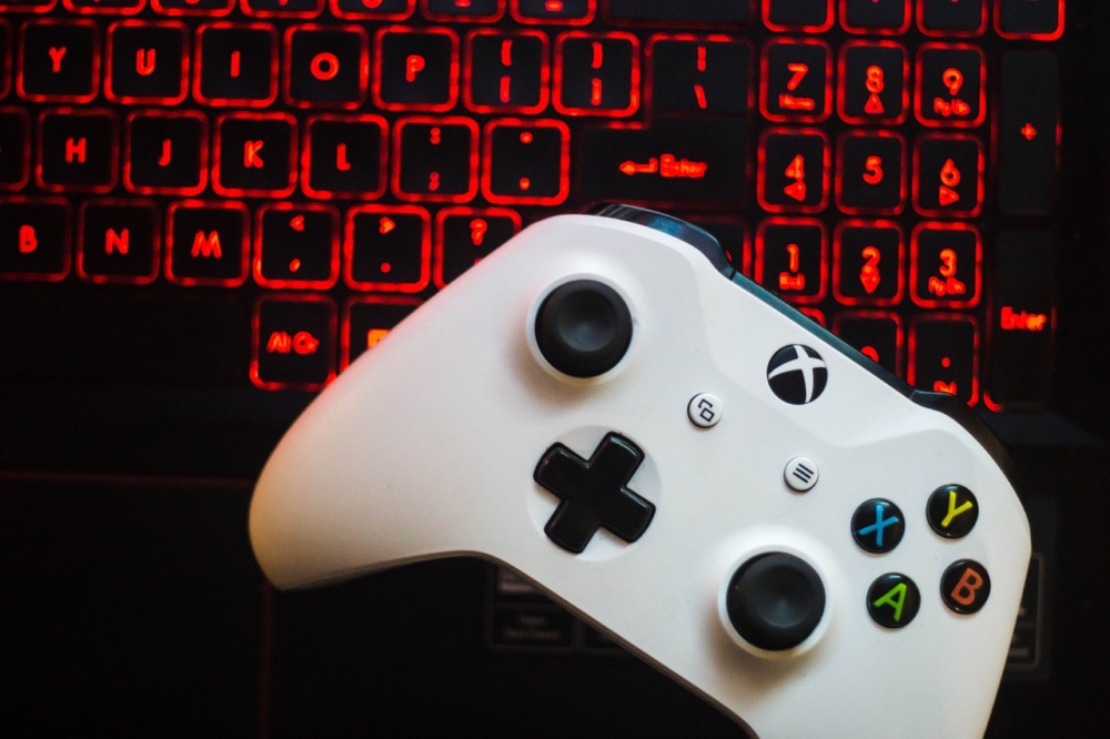 gaming 4075424 1280