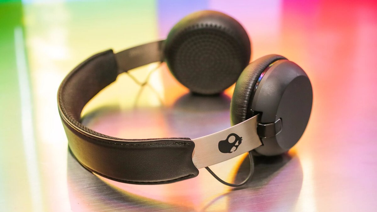 headphones1
