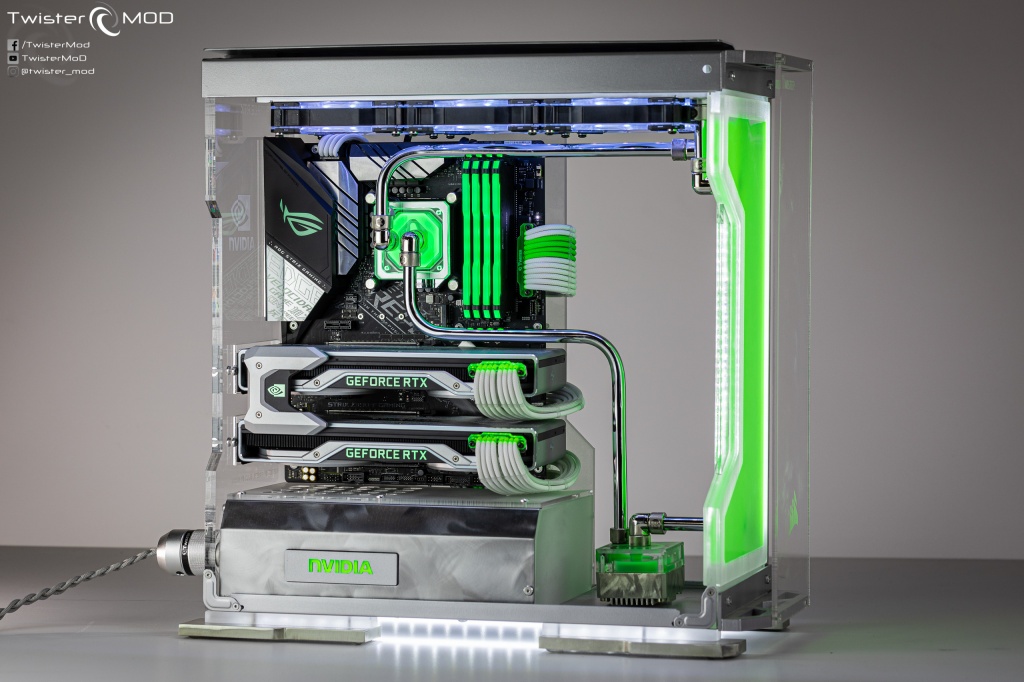 x570 aqua 3 1