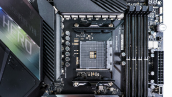 ASUS ROG Crosshair VIII Hero (WiFi) Motherboard