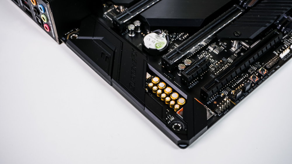 ASUS ROG Crosshair VIII Hero (WiFi) Motherboard