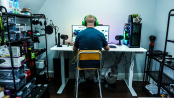 Autonomous SmartDesk 2 Hybrid Edition