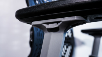 Autonomous Kinn Chair