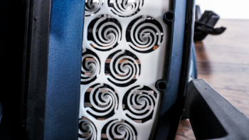 Autonomous Kinn Chair