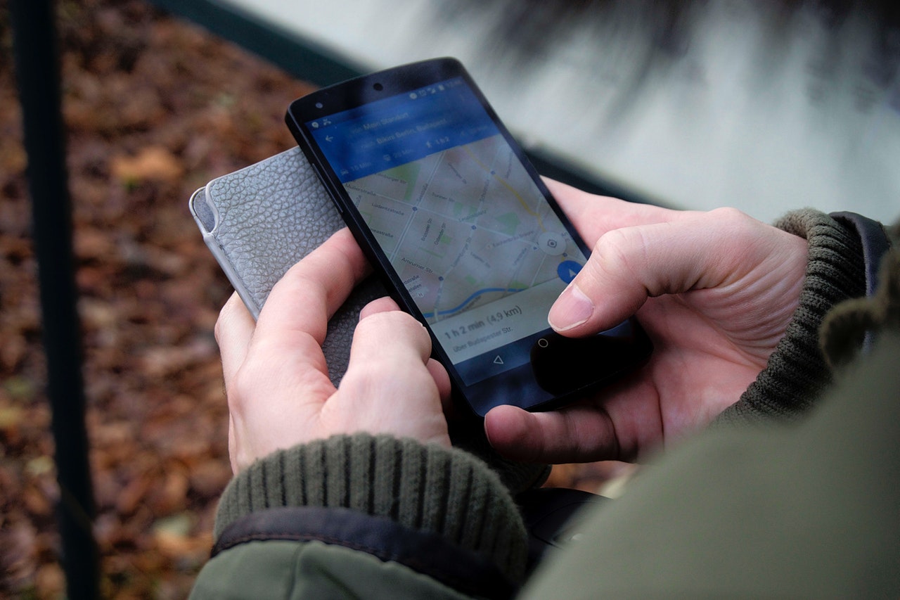 smartphone outside hiking technology 35969