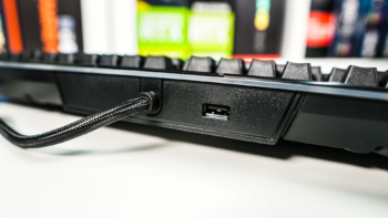 Corsair K95 RGB Platinum XT Gaming Keyboard