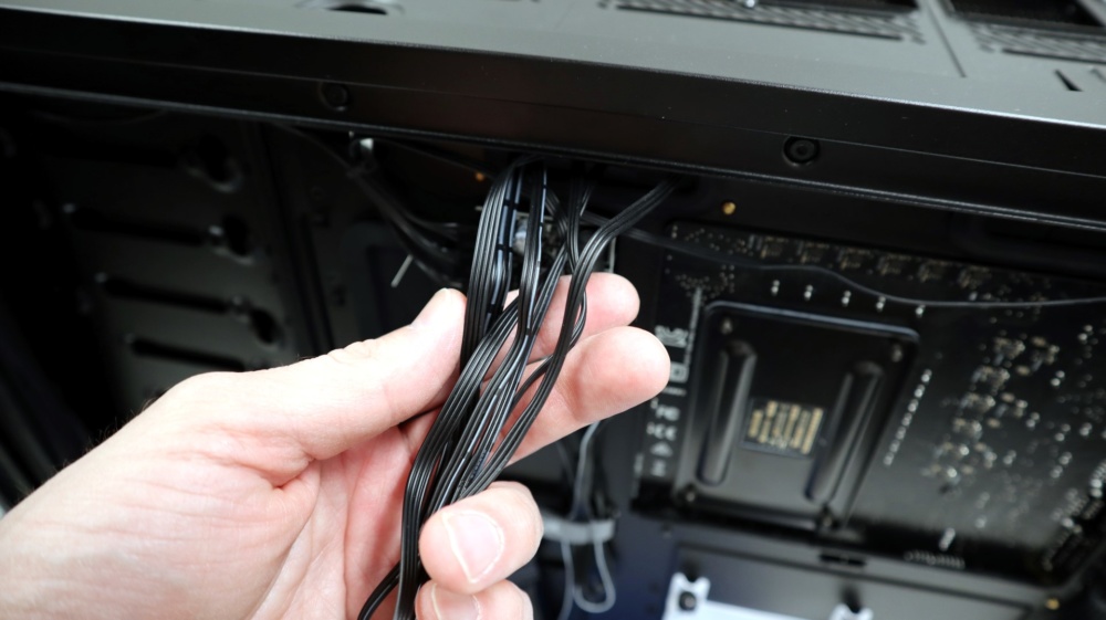 Alphacool_Eisbaer_Aurora_360_AIO