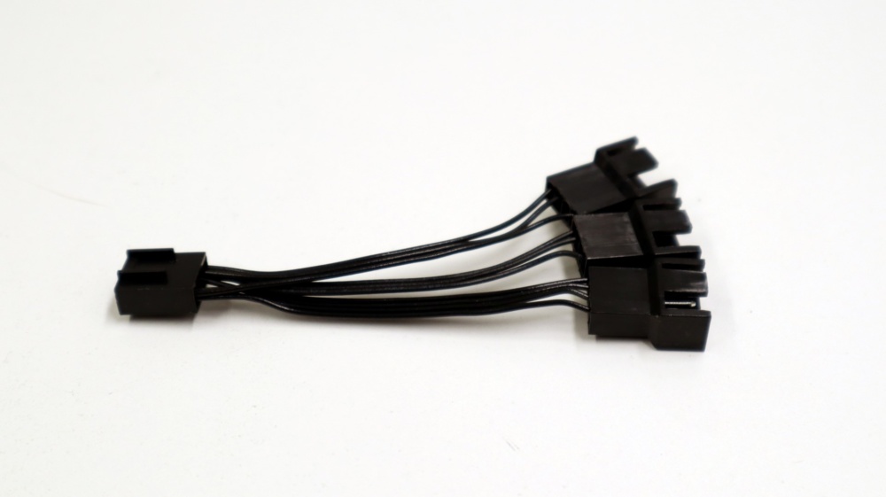 Alphacool_Eisbaer_Aurora_360_AIO