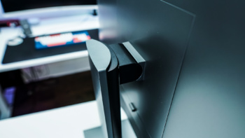 Dell UltraSharp U4320Q