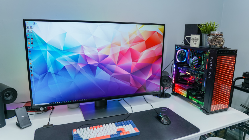 Dell UltraSharp U4320Q
