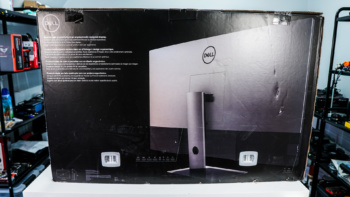 Dell UltraSharp U4320Q 42.5-inch 4K Monitor Review