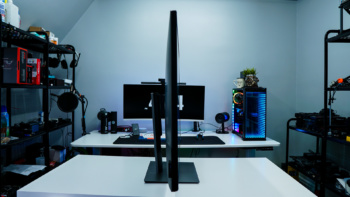 Dell UltraSharp U4320Q