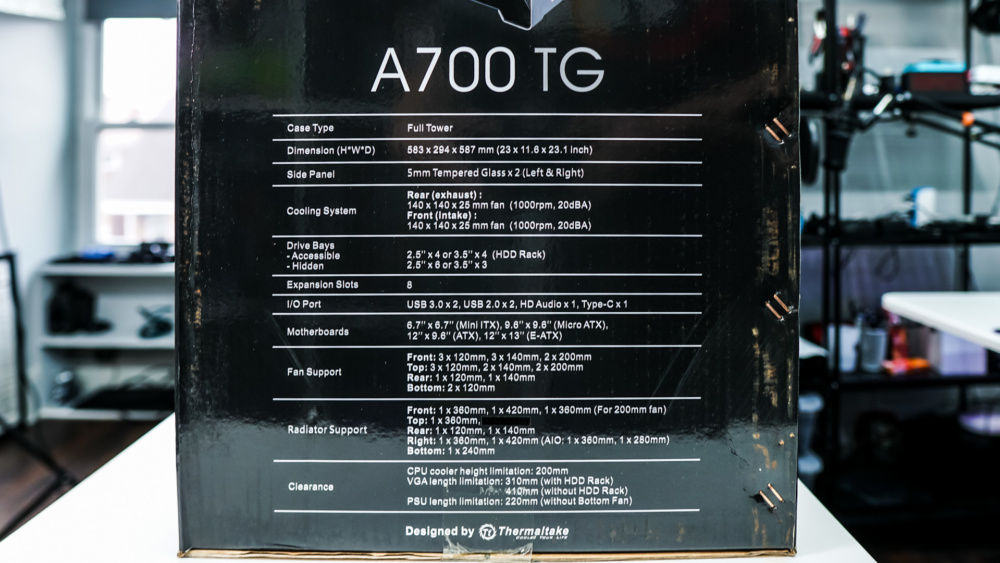 Thermaltake A700 TG Full Tower Case
