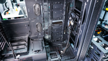 Thermaltake A700 TG Full Tower Case