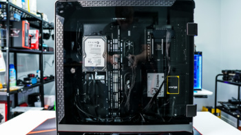 Thermaltake A700 TG Full Tower Case
