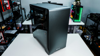 Thermaltake A700 TG Full Tower Case