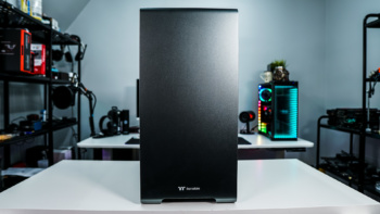 Thermaltake A700 TG Full Tower Case