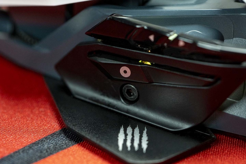 Mad Catz R.A.T. Pro S3 thumb buttons