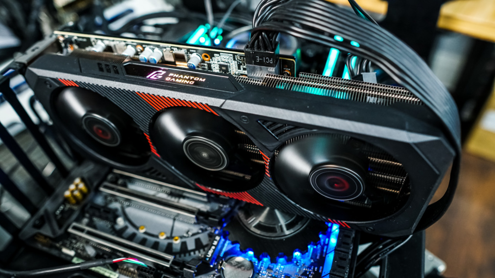 ASRock Radeon RX 5600 XT Phantom Gaming D3 6G OC Graphics Card