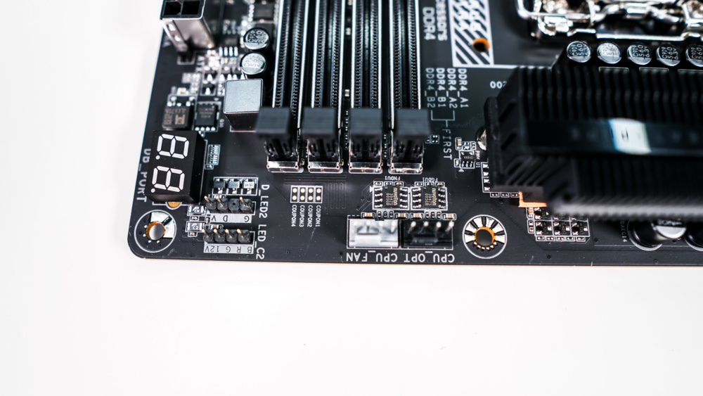 Gigabyte Z490 AORUS Ultra Motherboard