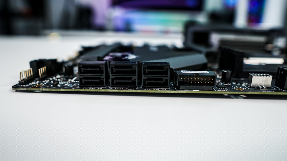 MSI MPG Z490 Gaming Carbon WiFi Motherboard