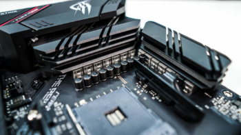 ASUS ROG Strix B550-F Gaming (Wi-Fi) Motherboard