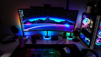 Corsair iCUE LT100 Smart Lighting Towers