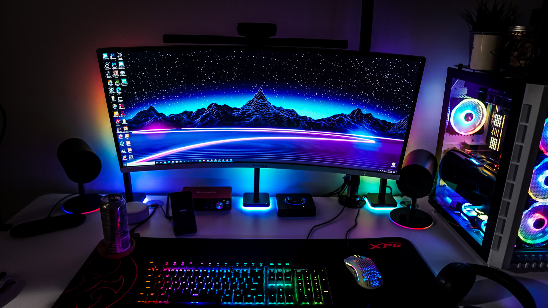 Corsair iCUE LT100 Smart Lighting Towers