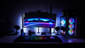 Corsair iCUE LT100 Smart Lighting Towers