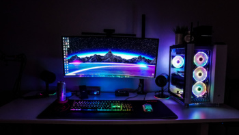 Corsair iCUE LT100 Smart Lighting Towers