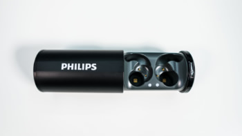 Philips ActionFit ST702 Wireless Earbuds