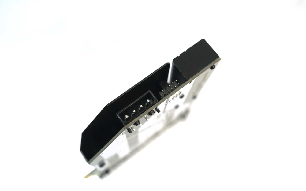 Molex port AE-5 Plus_1