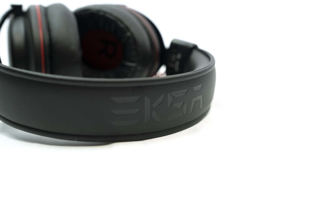 E900 Pro headband outside