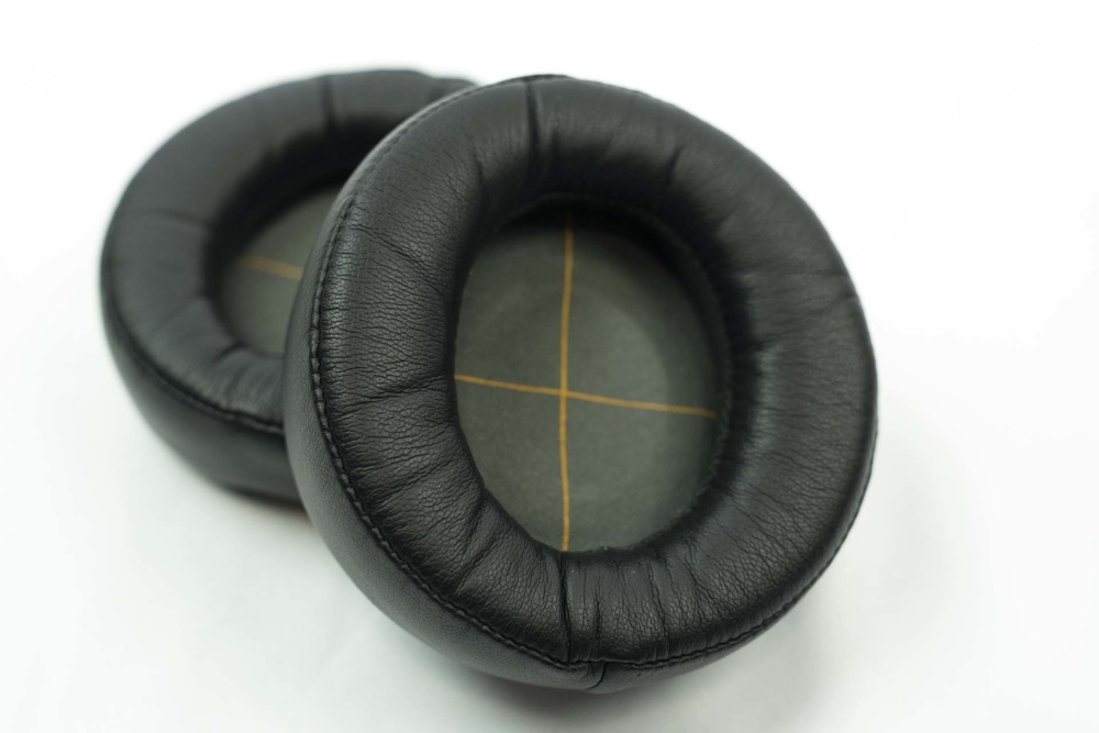 AIAIAI E04 Earcups front