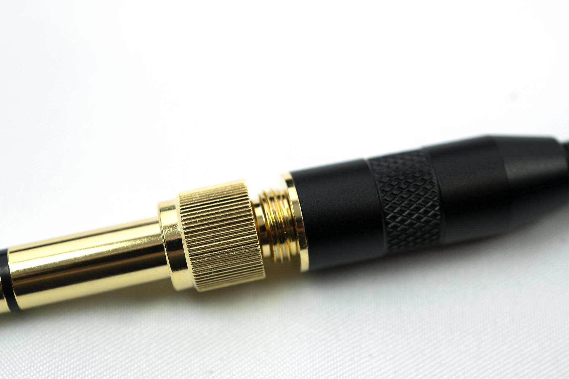 close up Threaded plug on C15 cable