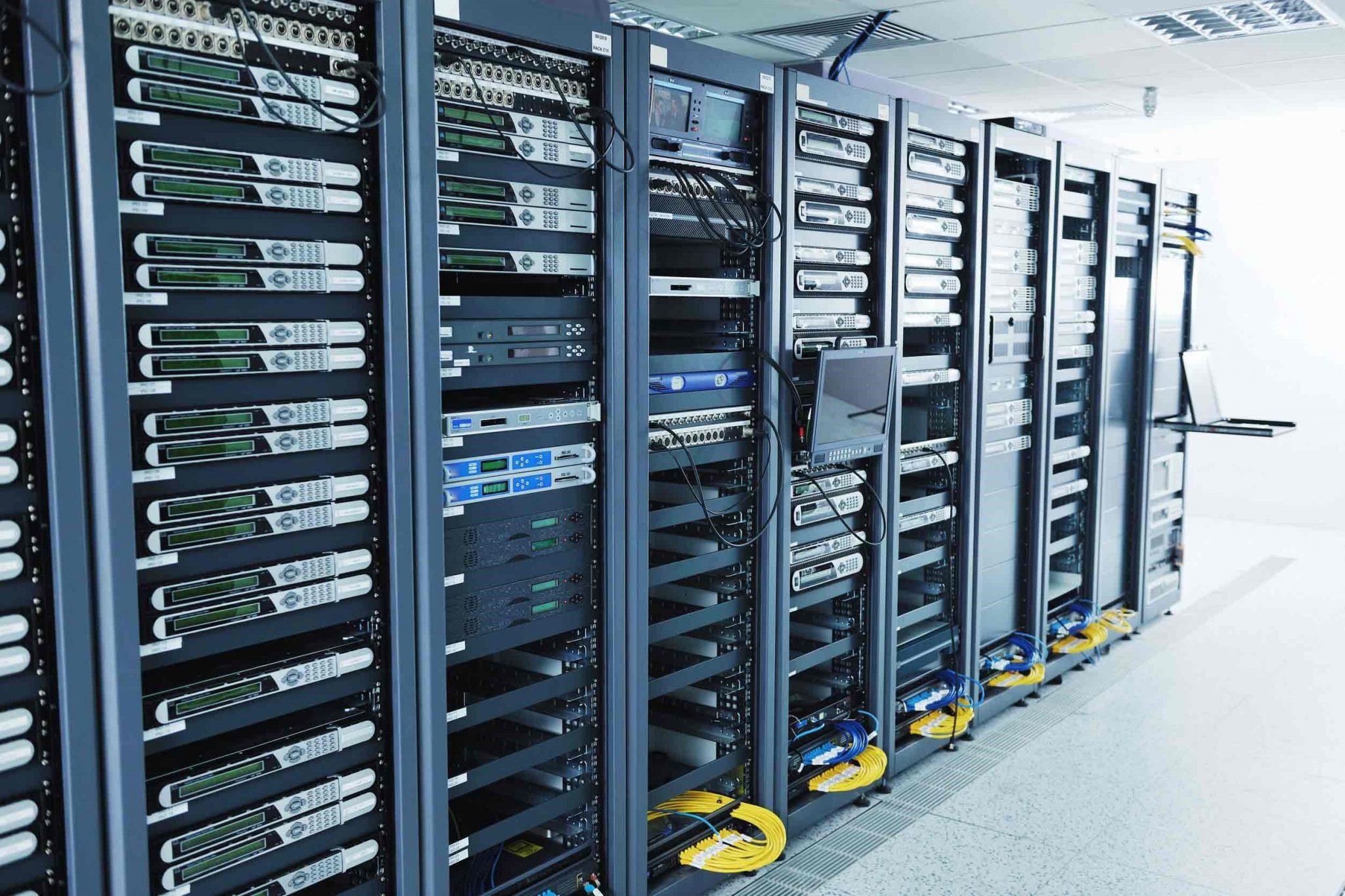 servers it tech