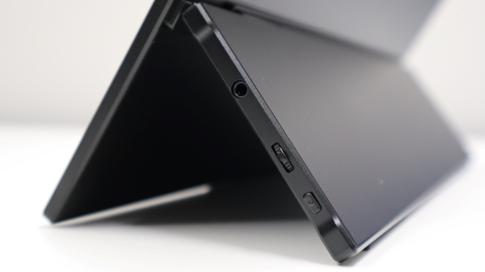 Zissu's 15.6" Portable Monitor