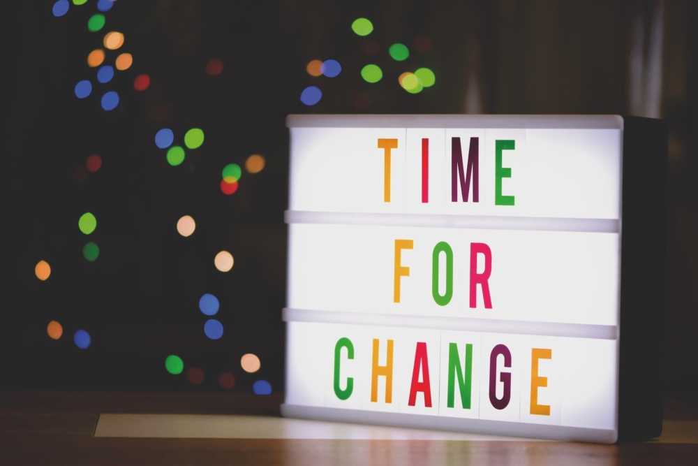 change sign