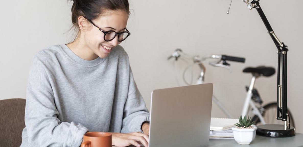 online education jobs header