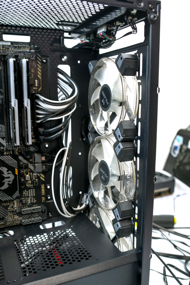 front fans fara b1
