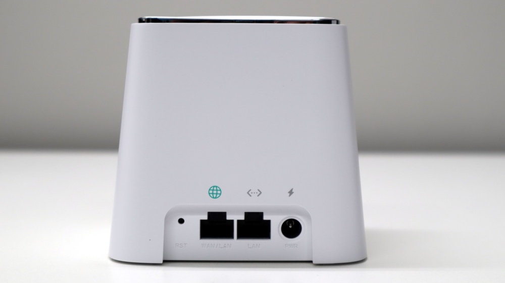 MeshForce M3 Whole Home WiFi